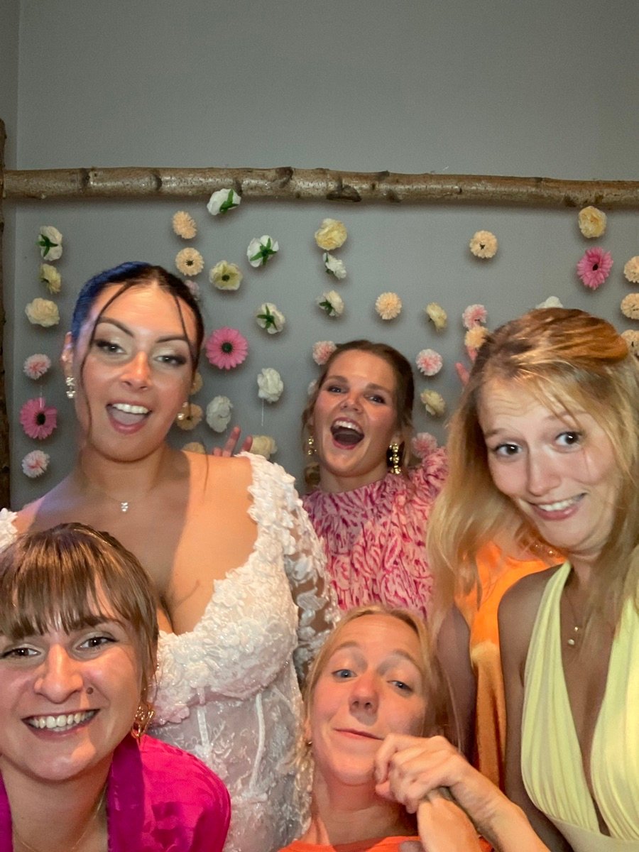 47982364_2531220-dddimage_1757180968.6289291